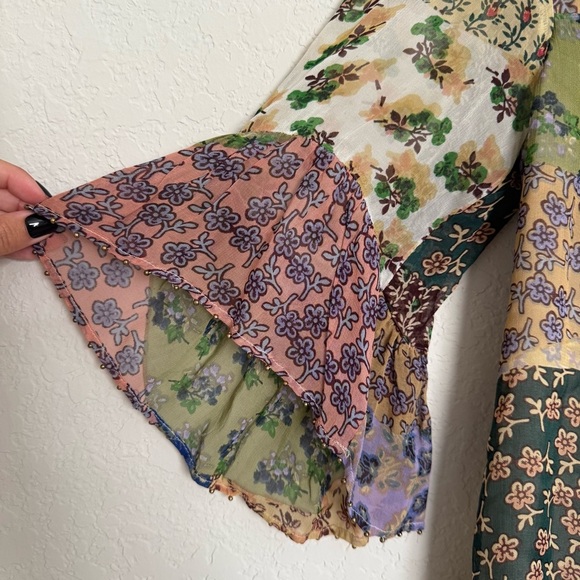 Anthropologie Floreat Patchwork Peasant Top Size Small Floral Beaded Hem Boho - Picture 5 of 9